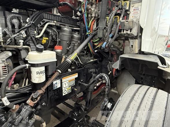 Peterbilt 579 Truck Tractor Units