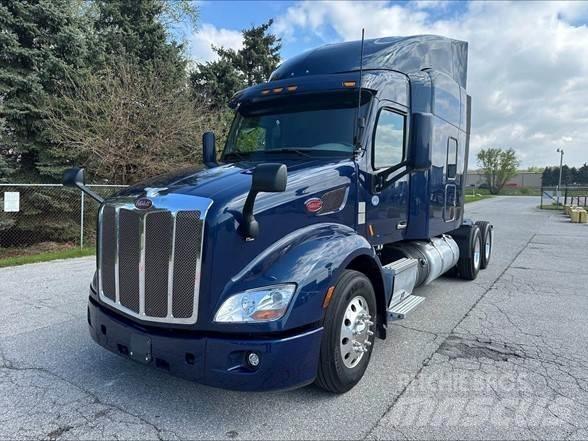 Peterbilt 579 Truck Tractor Units