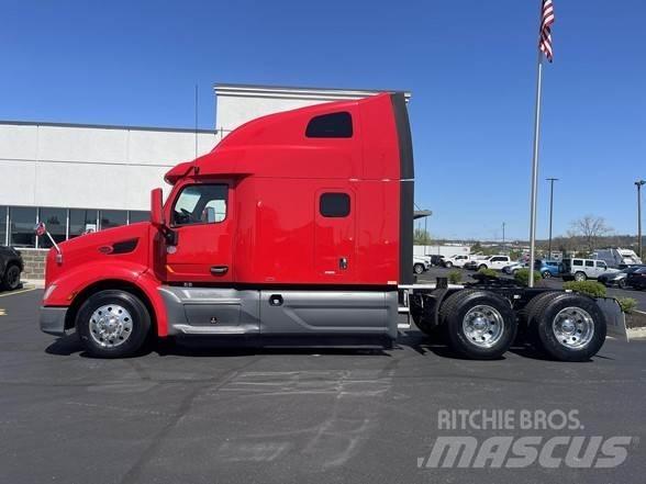 Peterbilt 579 Truck Tractor Units