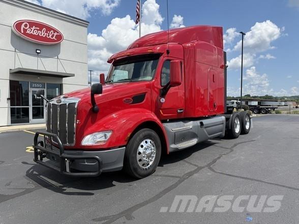 Peterbilt 579 Truck Tractor Units