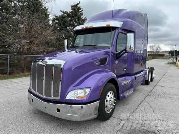 Peterbilt 579 Truck Tractor Units
