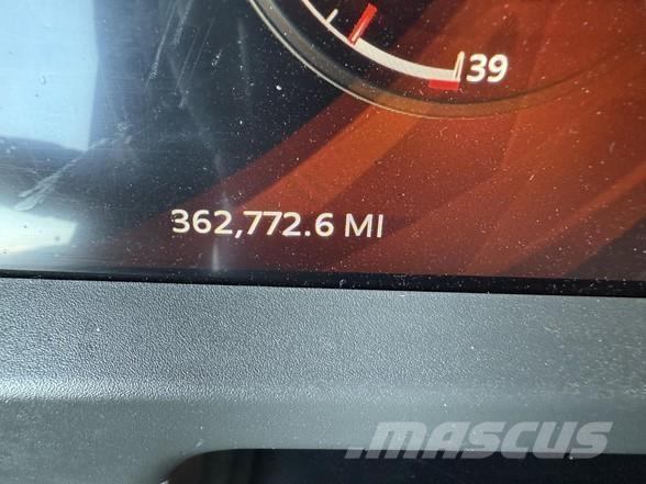 Peterbilt 579 Truck Tractor Units