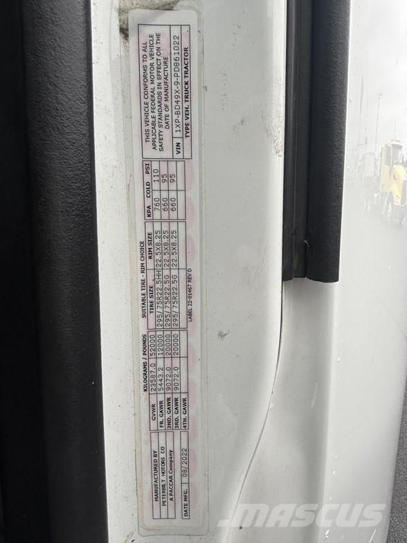 Peterbilt 579 Truck Tractor Units