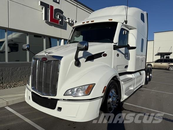 Peterbilt 579 Truck Tractor Units