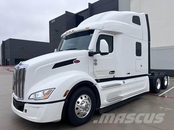 Peterbilt 579 Truck Tractor Units