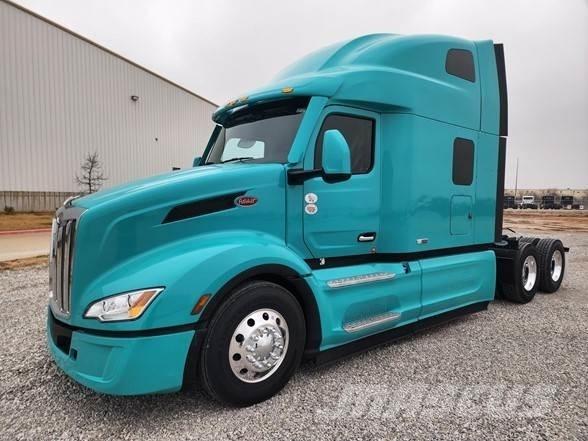 Peterbilt 579 Truck Tractor Units