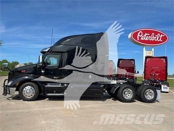 Peterbilt 579 Truck Tractor Units