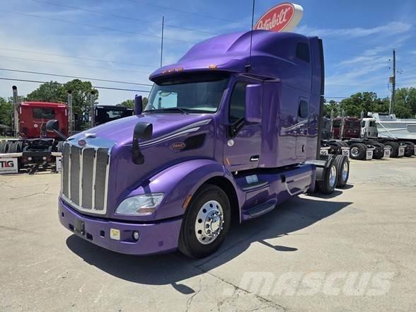 Peterbilt 579 Truck Tractor Units