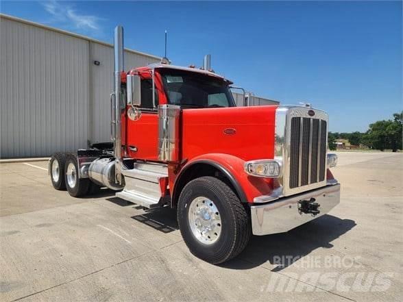 Peterbilt 589 Truck Tractor Units
