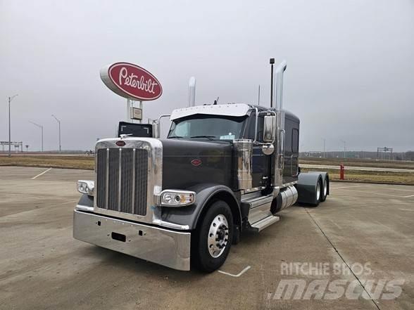 Peterbilt 589 Truck Tractor Units