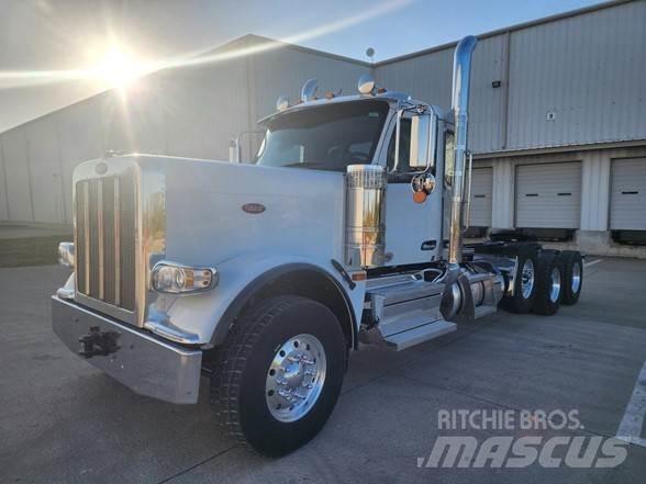 Peterbilt 589 Truck Tractor Units