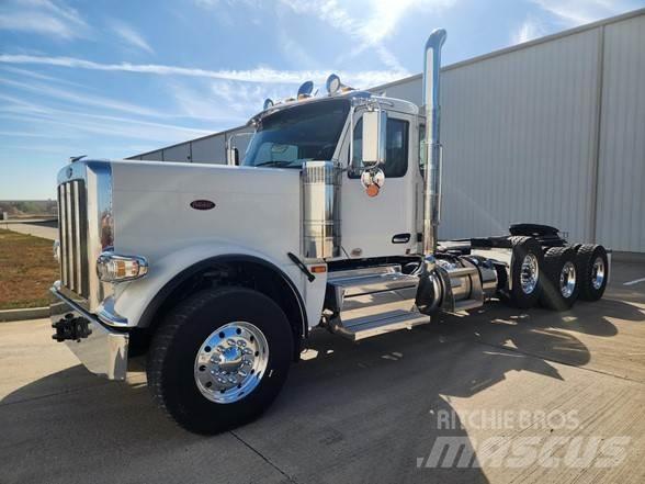 Peterbilt 589 Truck Tractor Units