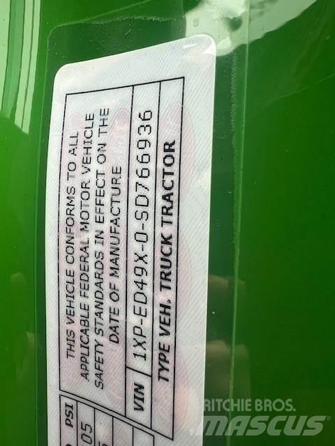 Peterbilt 589 Truck Tractor Units