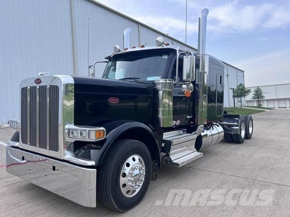 Peterbilt 589 Truck Tractor Units