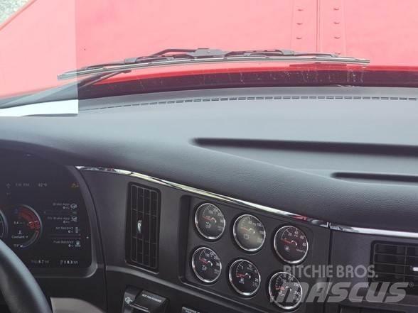 Peterbilt 589 Truck Tractor Units