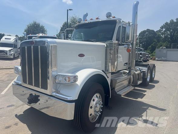 Peterbilt 589 Truck Tractor Units