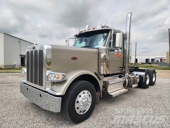 Peterbilt 589 Truck Tractor Units