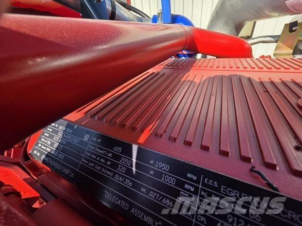 Peterbilt 589 Truck Tractor Units