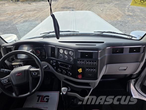Peterbilt 589 Truck Tractor Units