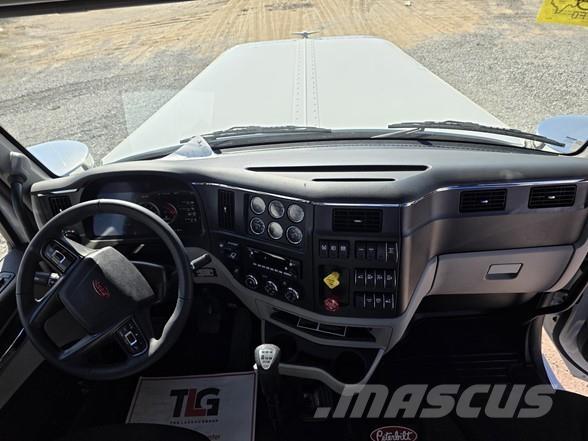 Peterbilt 589 Truck Tractor Units