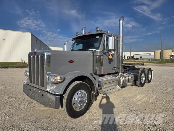 Peterbilt 589 Truck Tractor Units