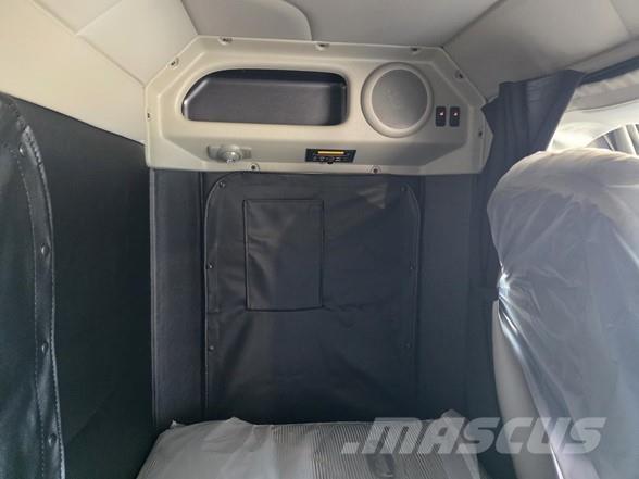 Peterbilt 589 Truck Tractor Units