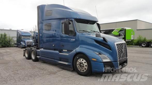 Volvo VNL64T760 Truck Tractor Units