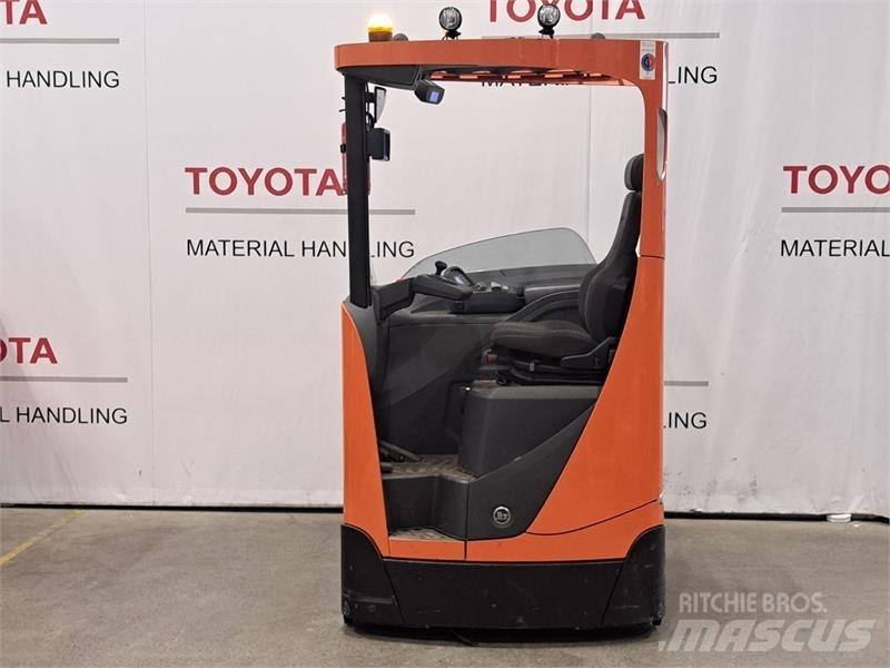 BT RRE200E Reach truck
