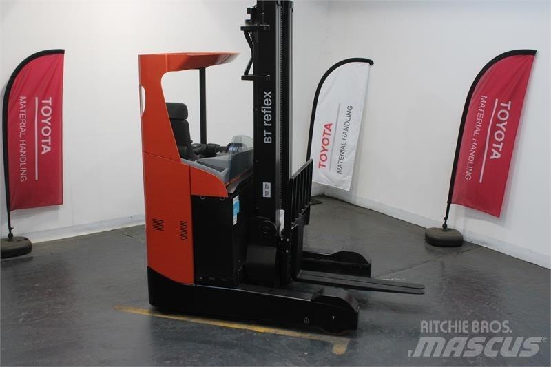 BT RRE200 Reach truck