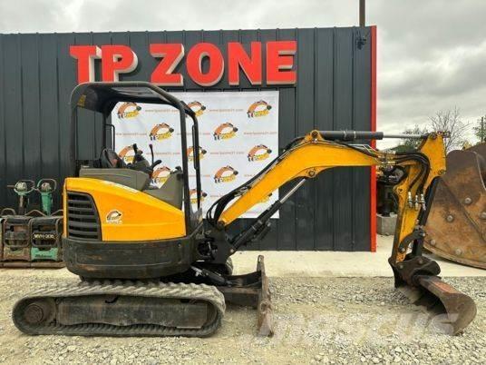 Bobcat E26 Canopy Mini excavators < 7t