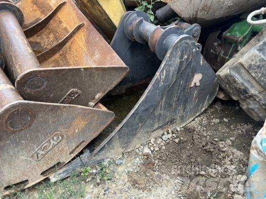  Godet Morin M4 Buckets