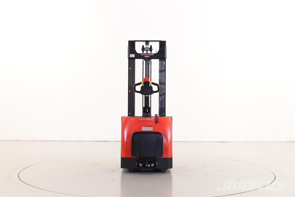 EP ES12-RS Pedestrian stacker