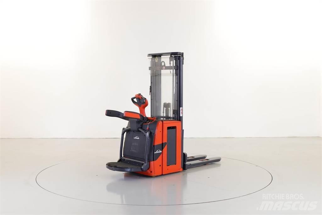 Linde L16 AP Self propelled stackers