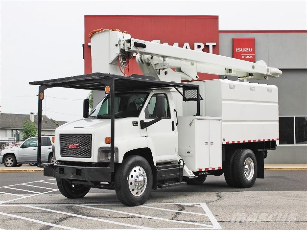 GMC 7500 Wood chip trucks