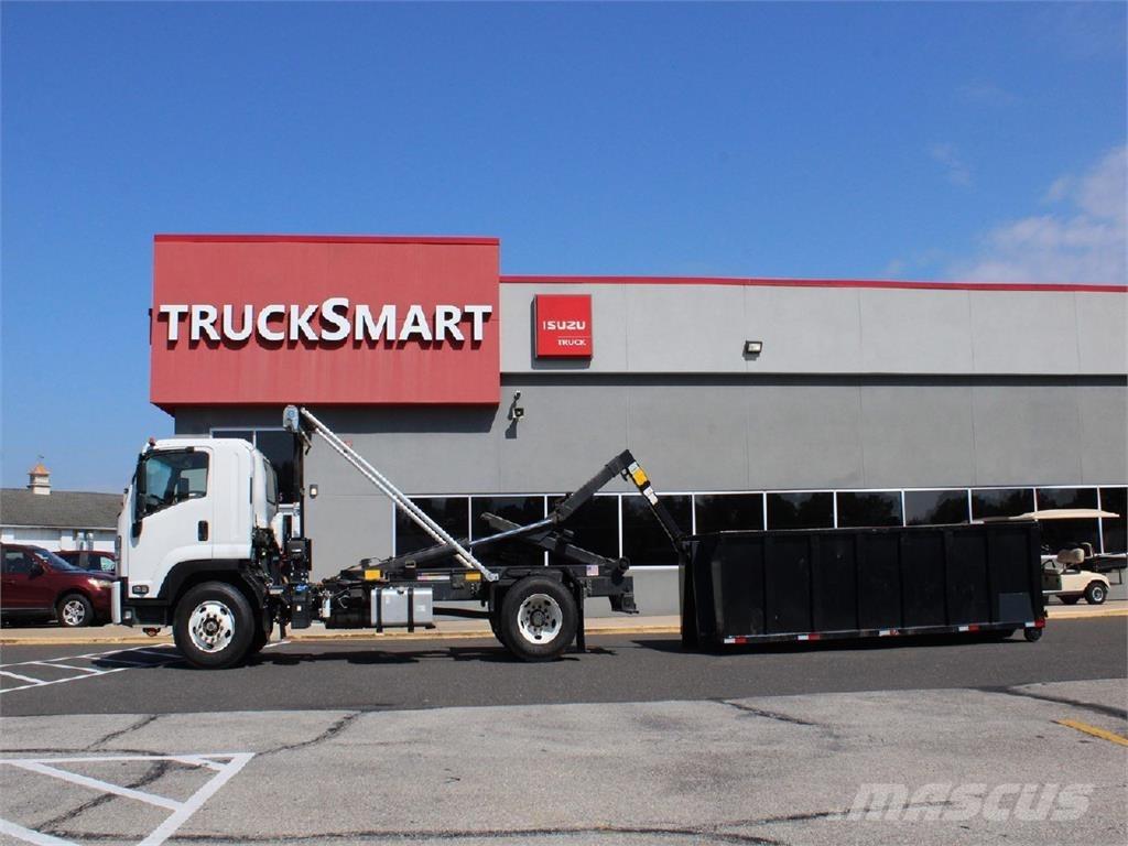 Isuzu FTR Containerframe/Skiploader trucks