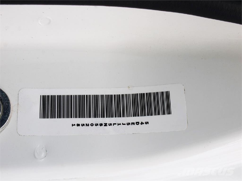 Isuzu NQR Tipper trucks