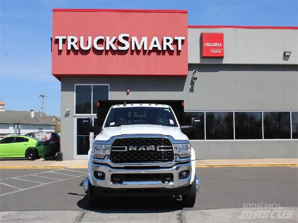 RAM 5500 Flatbed/Dropside trucks