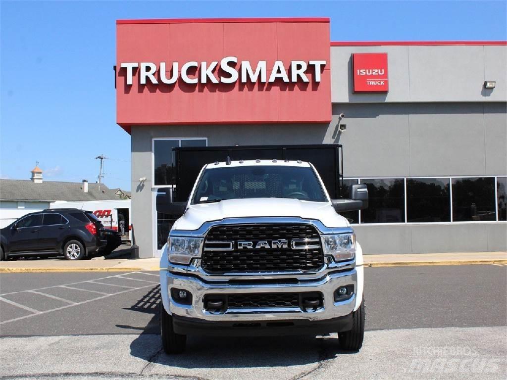 RAM 5500 Flatbed/Dropside trucks