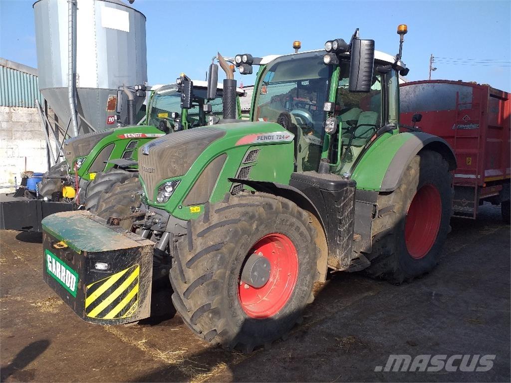 Fendt 724 Tractors