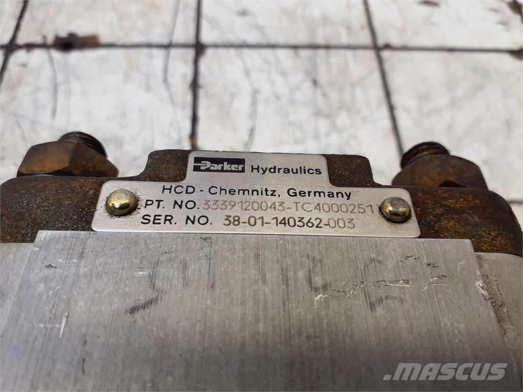  CT2 Dual gear pump Crane spares & accessories