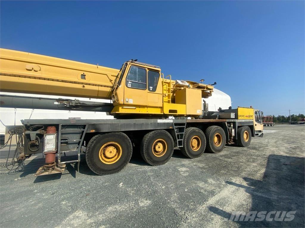 Grove GMK 5200 All terrain cranes
