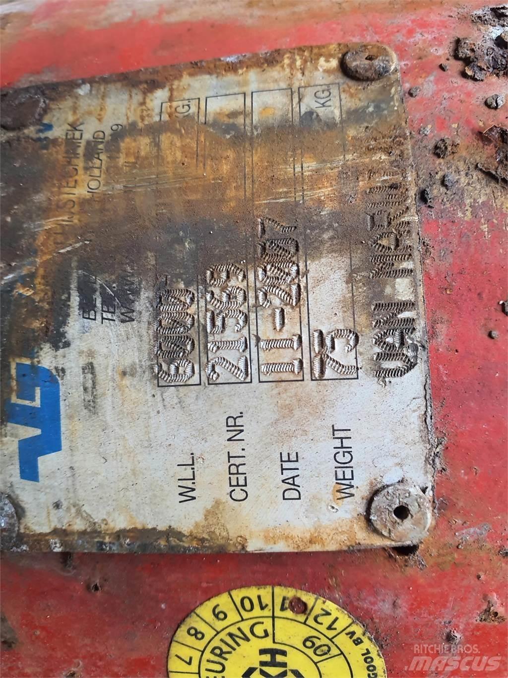 Liebherr Hookball 6T Crane spares & accessories