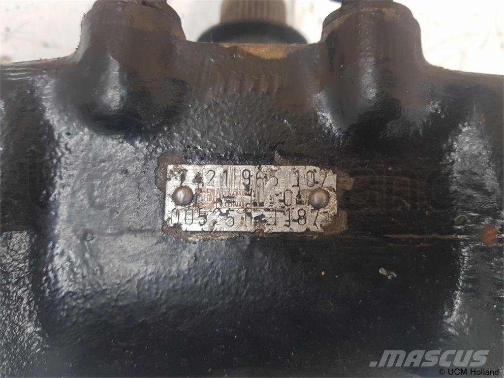 P&H S35 steering box Crane spares & accessories