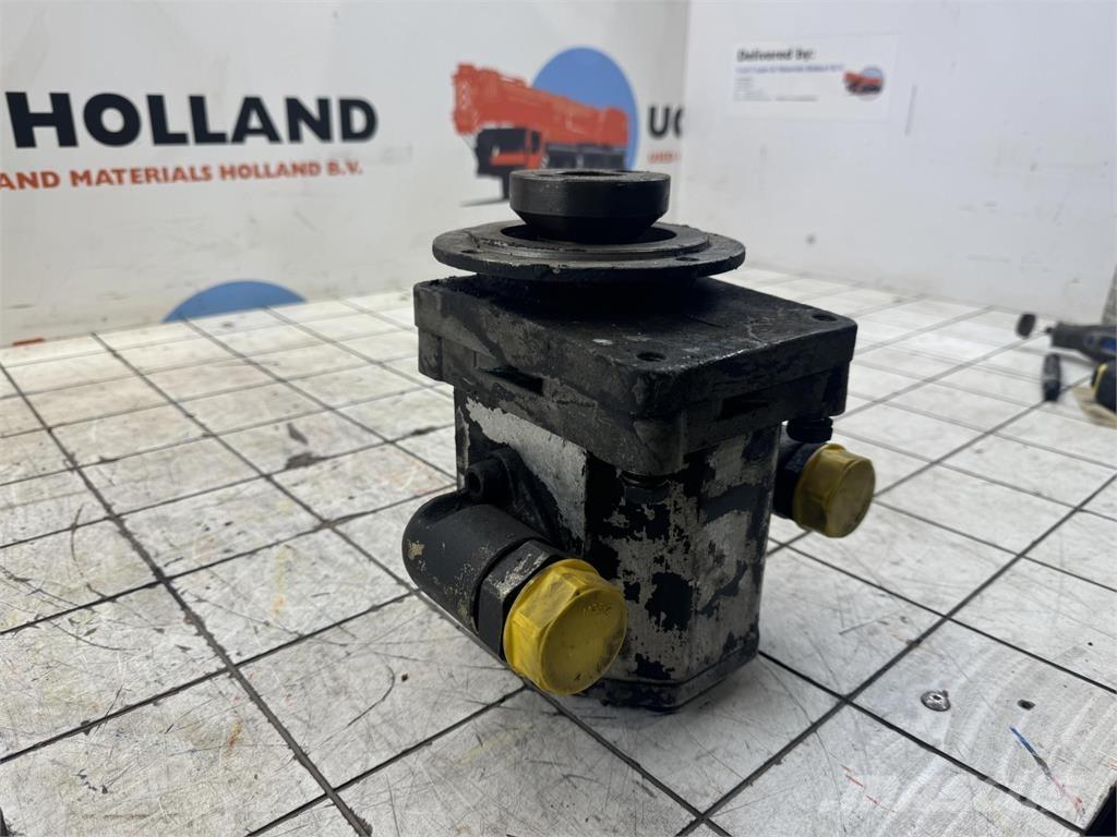  Sunderland gear pump Crane spares & accessories