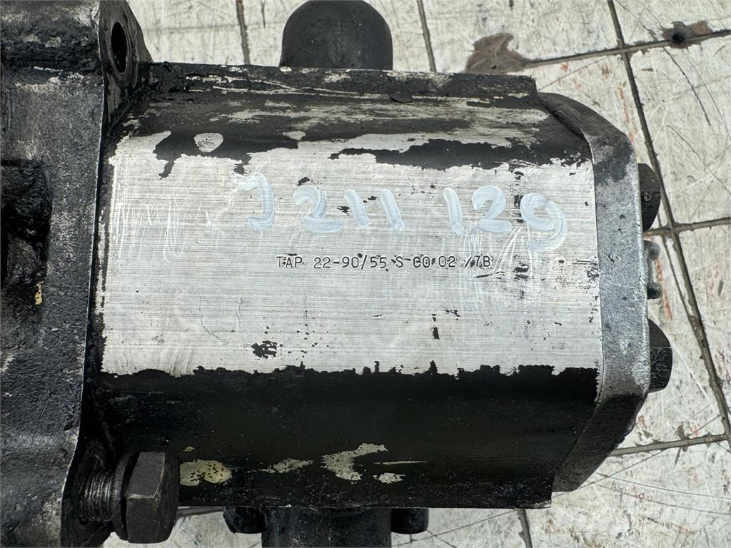 Sunderland gear pump Crane spares & accessories