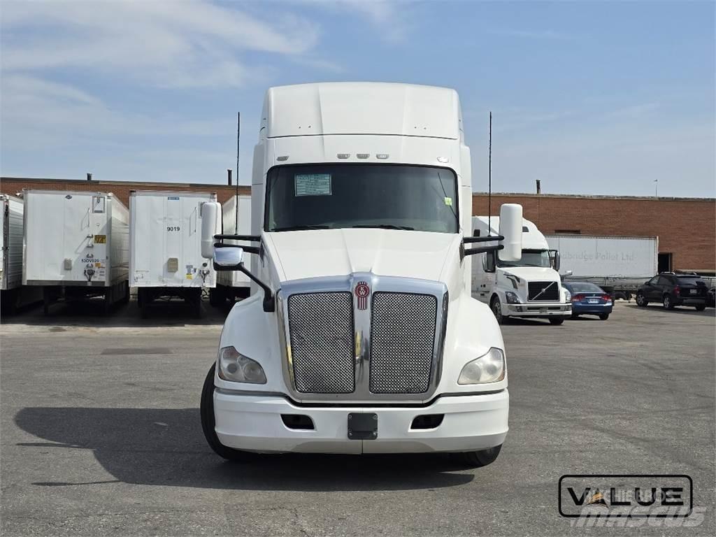 Kenworth T680 Truck Tractor Units