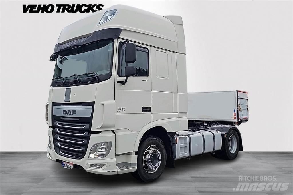DAF XF 440 Truck Tractor Units