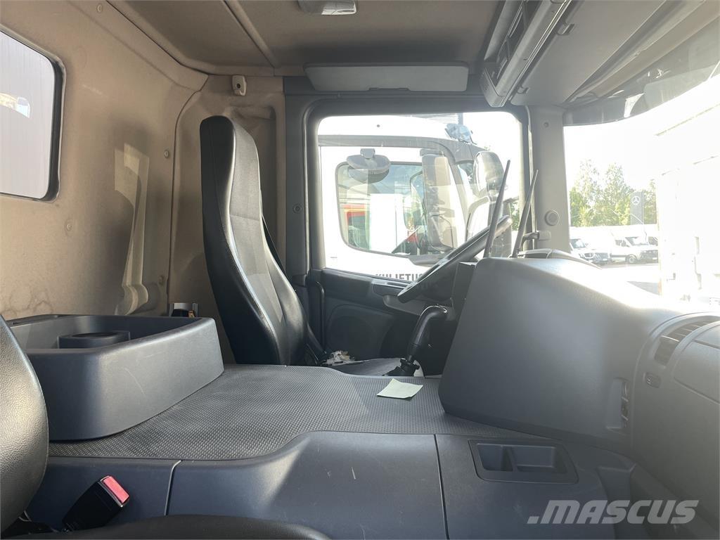 Scania P230 Truck Tractor Units