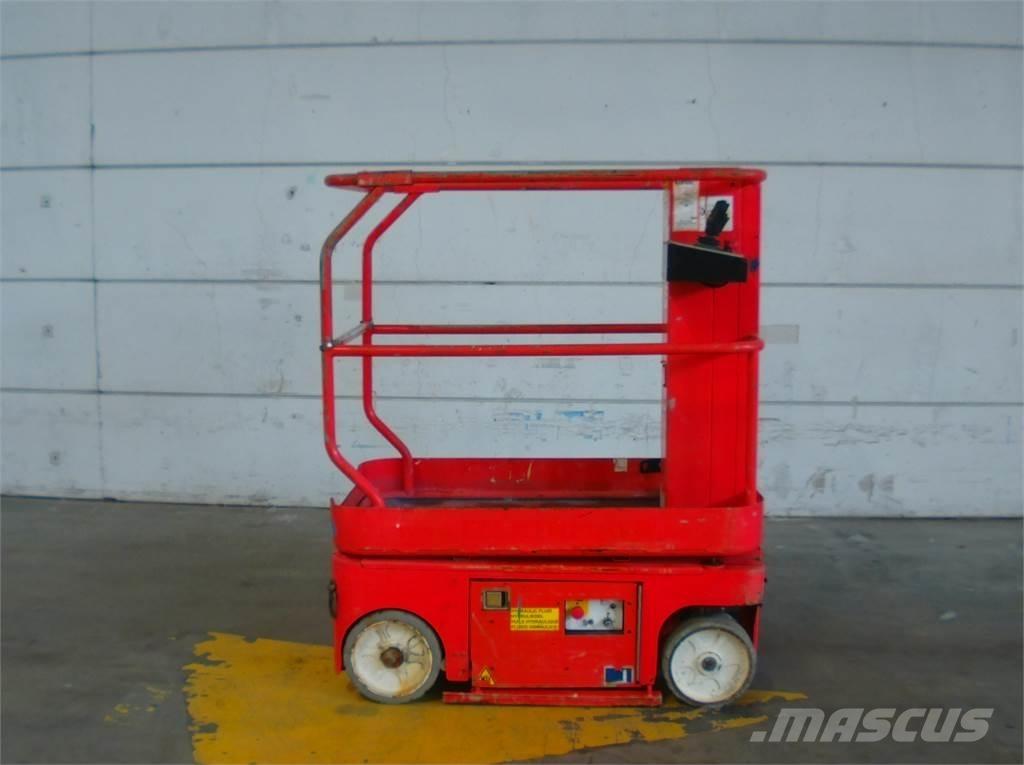 Snorkel TM12 Vertical mast lifts