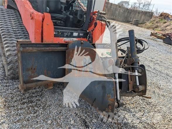 Bobcat  Asphalt splitting machines